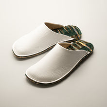 Load image into Gallery viewer, R.Nagata Slippers MW0257
