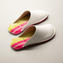 Load image into Gallery viewer, R.Nagata Slippers MW0260
