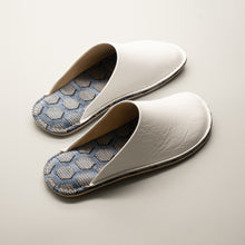 Load image into Gallery viewer, R.Nagata Slippers MW0269
