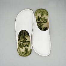Load image into Gallery viewer, R. Nagata Slippers MWLL0033
