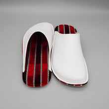 Load image into Gallery viewer, R. Nagata Slippers MWLL0034
