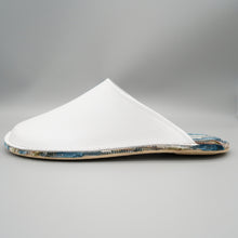 Load image into Gallery viewer, R. Nagata Slippers MWLL0043
