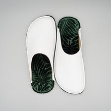 Load image into Gallery viewer, R. Nagata Slippers MWLL0047
