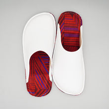 Load image into Gallery viewer, R.Nagata Slippers MWLL0084

