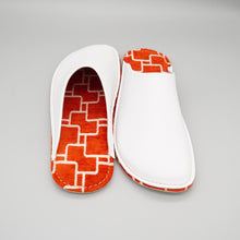 Load image into Gallery viewer, R.Nagata Slippers MWLL0086
