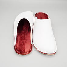 Load image into Gallery viewer, R.Nagata Slippers MWLL0090
