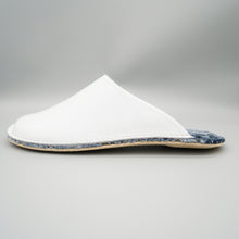 Load image into Gallery viewer, R.Nagata Slippers MWLL0091
