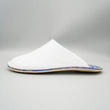 Load image into Gallery viewer, R.Nagata Slippers MWLL0094
