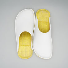 Load image into Gallery viewer, R.Nagata Slippers MWLL0095
