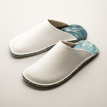 Load image into Gallery viewer, R.Nagata Slippers MWLL0102
