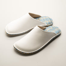 Load image into Gallery viewer, R.Nagata Slippers MWLL0105
