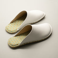 Load image into Gallery viewer, R.Nagata Slippers MWLL0123
