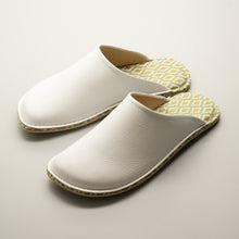 Load image into Gallery viewer, R.Nagata Slippers MWLL0123
