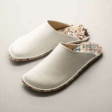 Load image into Gallery viewer, R.Nagata Slippers MWLL0125
