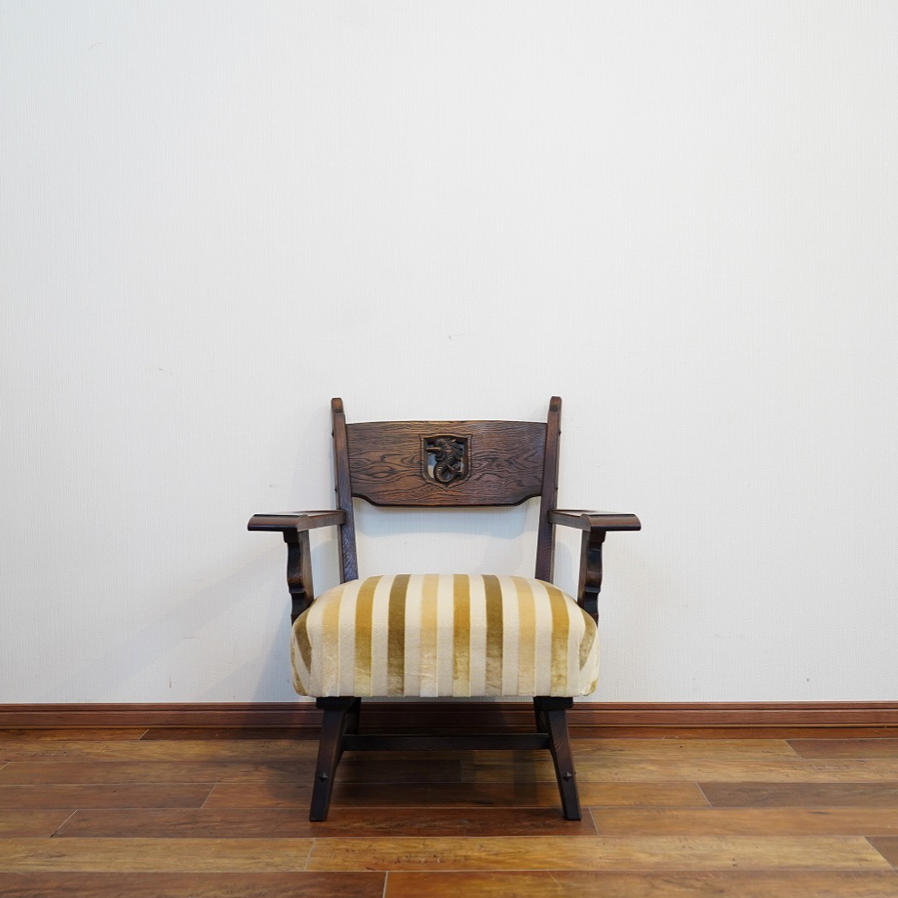 Tatsu type armchair (C)