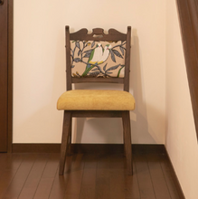 Load image into Gallery viewer, Polo Chair Turquoise flower (L)
