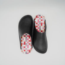 Load image into Gallery viewer, R. Nagata Slippers S LB0120
