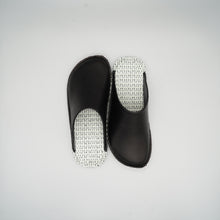 Load image into Gallery viewer, R. Nagata Slippers LB0187
