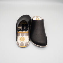Load image into Gallery viewer, R. Nagata Slippers LB0189
