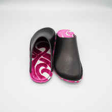 Load image into Gallery viewer, R. Nagata Slippers LB0190
