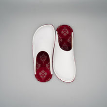 Load image into Gallery viewer, R. Nagata Slippers S LW0102
