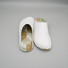 Load image into Gallery viewer, R. Nagata Slippers S LW0214
