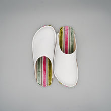 Load image into Gallery viewer, R.Nagata Slippers LW0224
