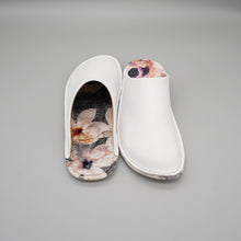 Load image into Gallery viewer, R. Nagata Slippers S LW0246
