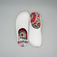 Load image into Gallery viewer, R. Nagata Slippers S LW0258

