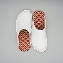 Load image into Gallery viewer, R. Nagata Slippers LW0263
