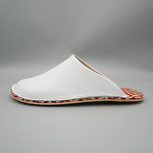 Load image into Gallery viewer, R. Nagata Slippers LW0263
