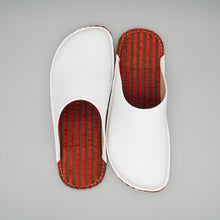 Load image into Gallery viewer, R. Nagata Slippers MWLL0017

